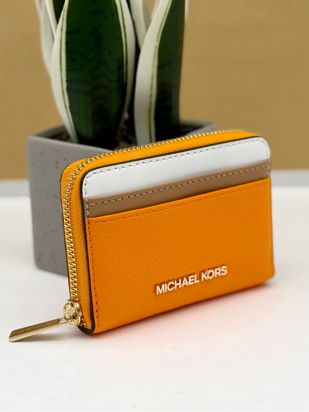 Michael Kors Jet Set Travel Card Case Zip Around Wallet Pop Orange Multi